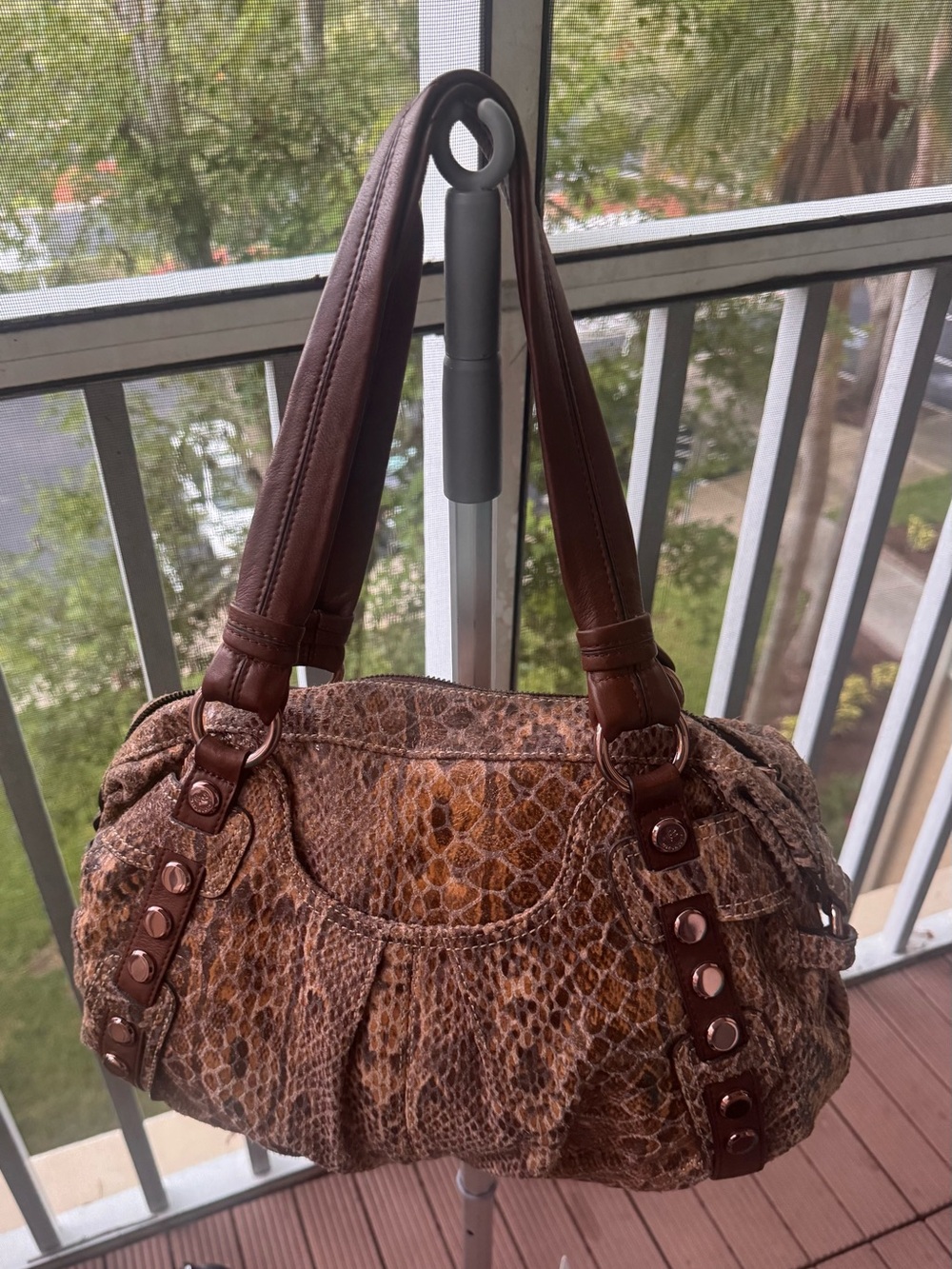 B Makowsky A203094 Brown Snake Embossed Leather Satchel Handbag NWOT
